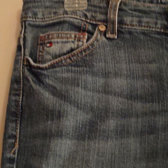‎Tommy Hilfiger Freedom Boot Women's size 4S medium wash bootcut jean - Picture 2 of 6